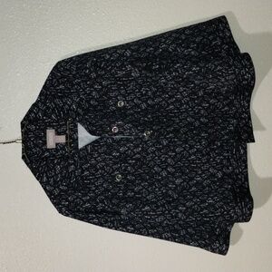 Chico's women's size 1 black and white pattern button up Blazer